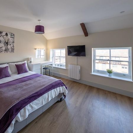 Isabella House - Hereford City Centre Aparthotel, By Rentmyhouse 外观 照片
